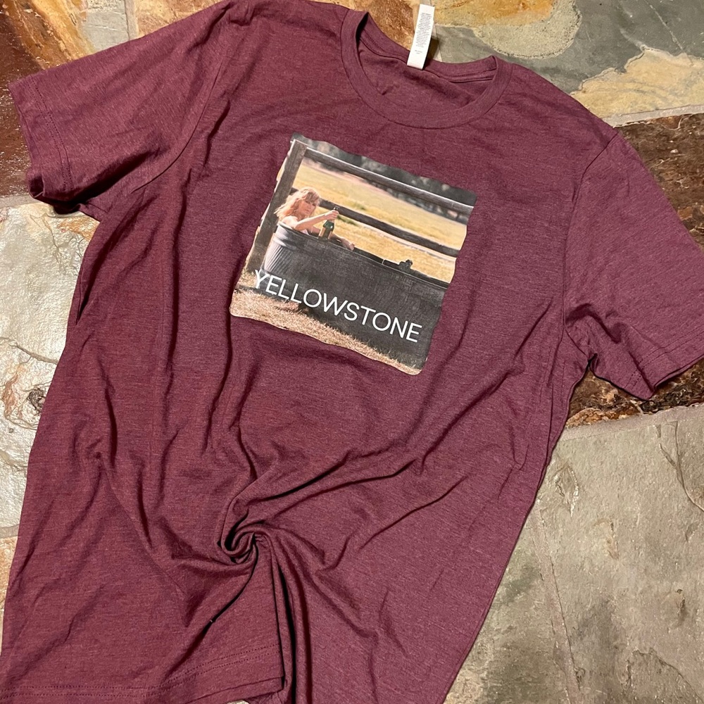 Yellowstone tee shirt Beth Dutton
